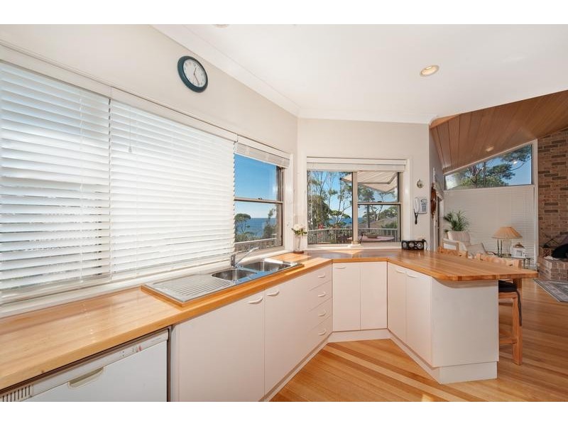 7 Shipton Crescent, Mollymook NSW 2539
