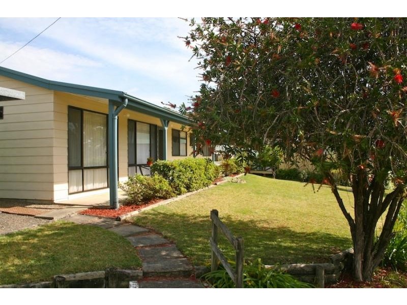 26 Lyra Drive, Lake Tabourie NSW 2539