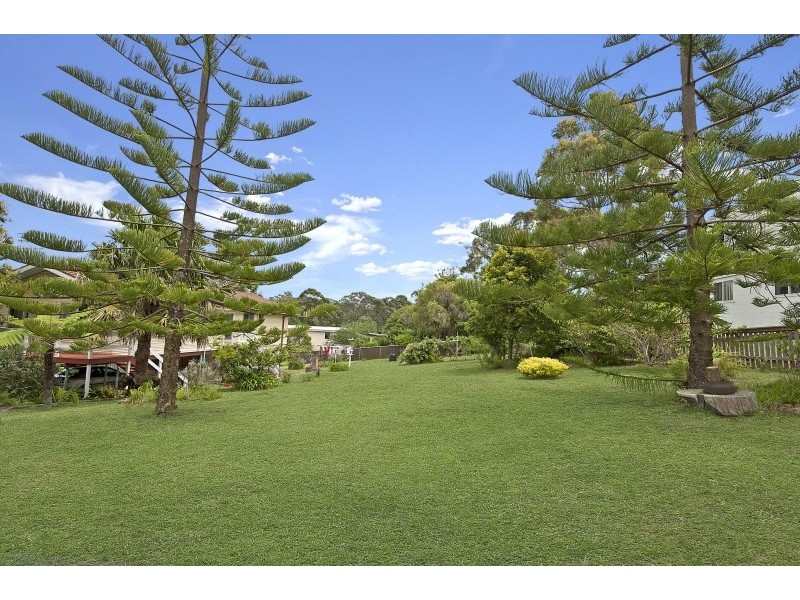 25 Jones Avenue, Mollymook NSW 2539