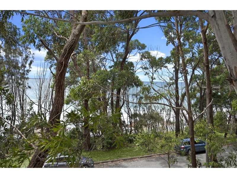 17 Surfers Ave, Narrawallee NSW 2539