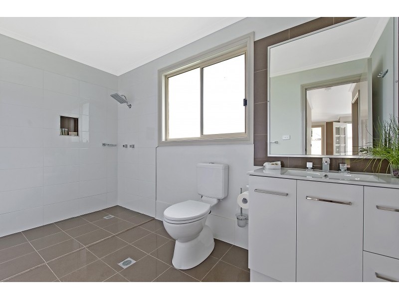 300 Kings Point Drive, Ulladulla NSW 2539