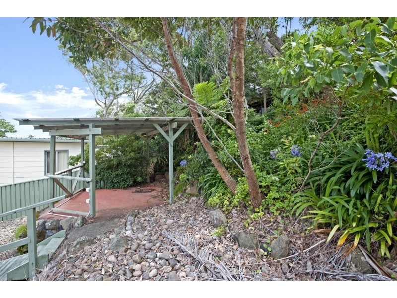 33 Commonwealth Ave, Burrill Lake NSW 2539