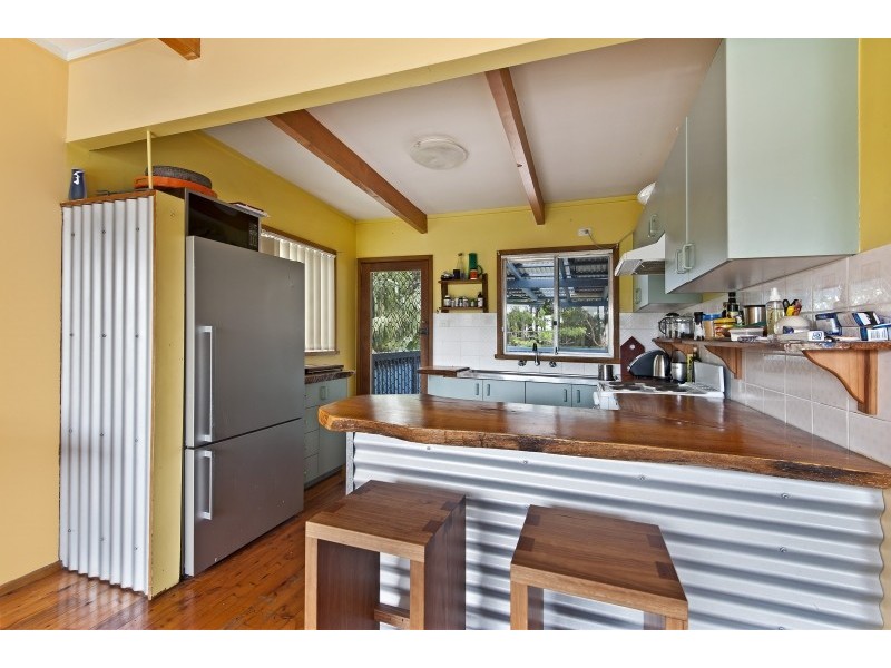 42 Wyoming Avenue, Burrill Lake NSW 2539