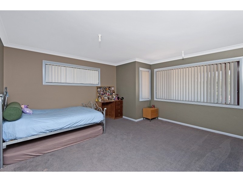 24 Seaspray, Narrawallee NSW 2539