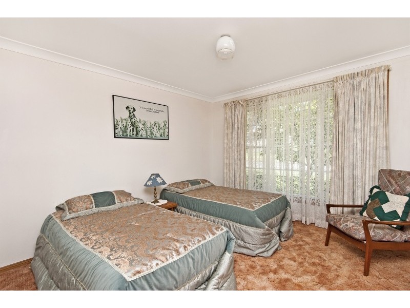 10 Edwin Avenue, Lake Conjola NSW 2539