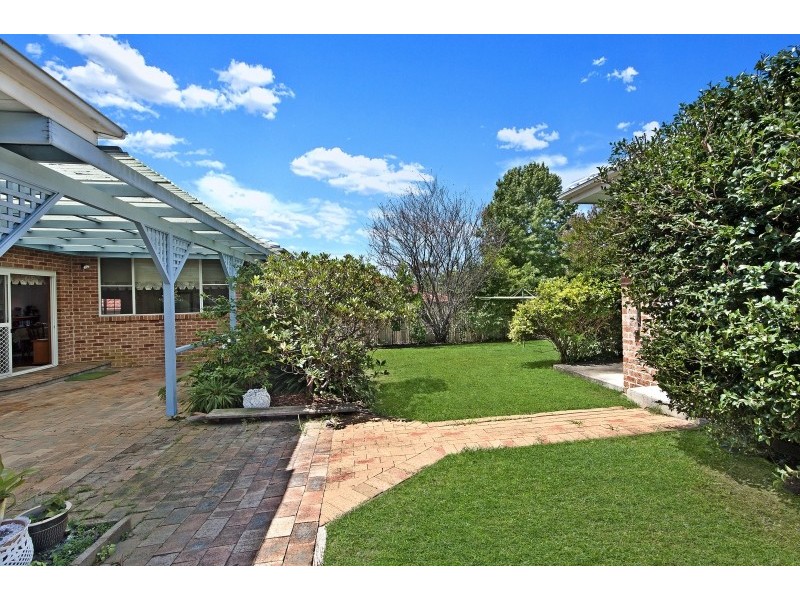 10 Edwin Avenue, Lake Conjola NSW 2539