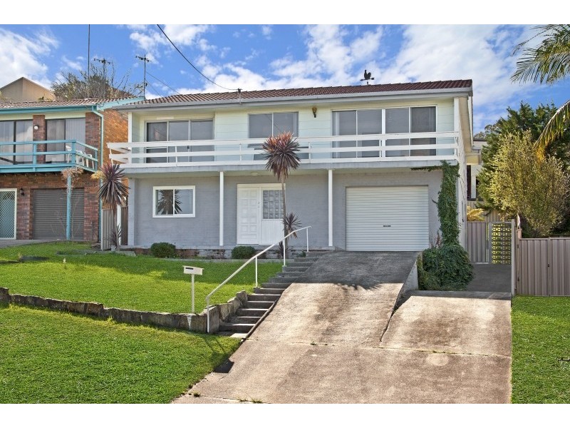 35 Canberra Cres, Burrill Lake NSW 2539