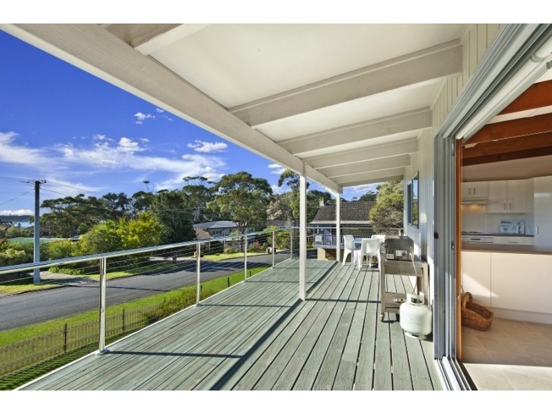 9 Clissold Street, Mollymook NSW 2539