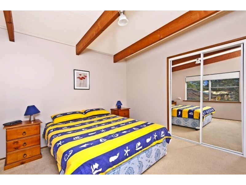 9 Clissold Street, Mollymook NSW 2539