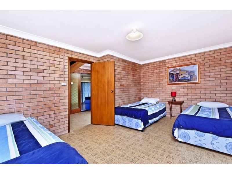 9 Clissold Street, Mollymook NSW 2539