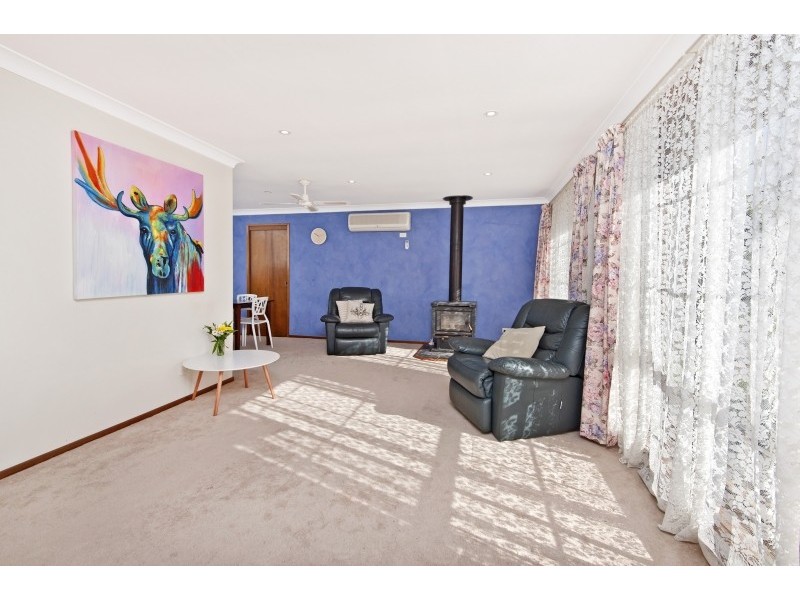 24 Carramar Crescent, Ulladulla NSW 2539