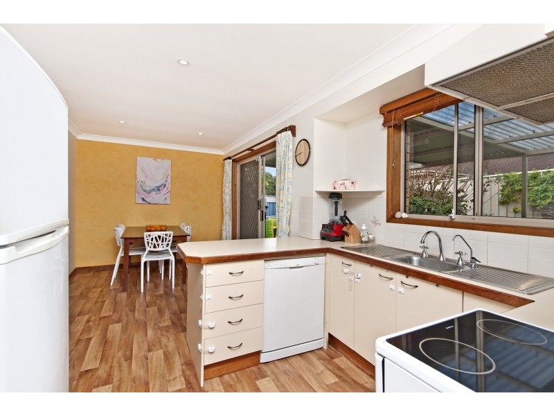 24 Carramar Crescent, Ulladulla NSW 2539
