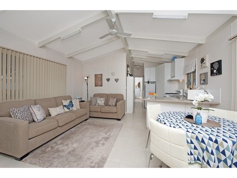 74/300 Kings Point Drive, Ulladulla NSW 2539