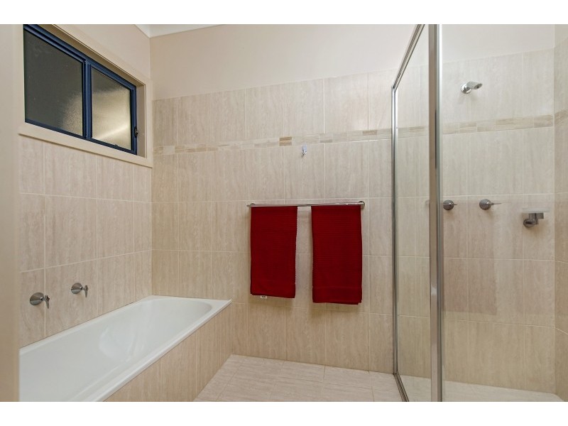 6 Price Parkway, Milton NSW 2538