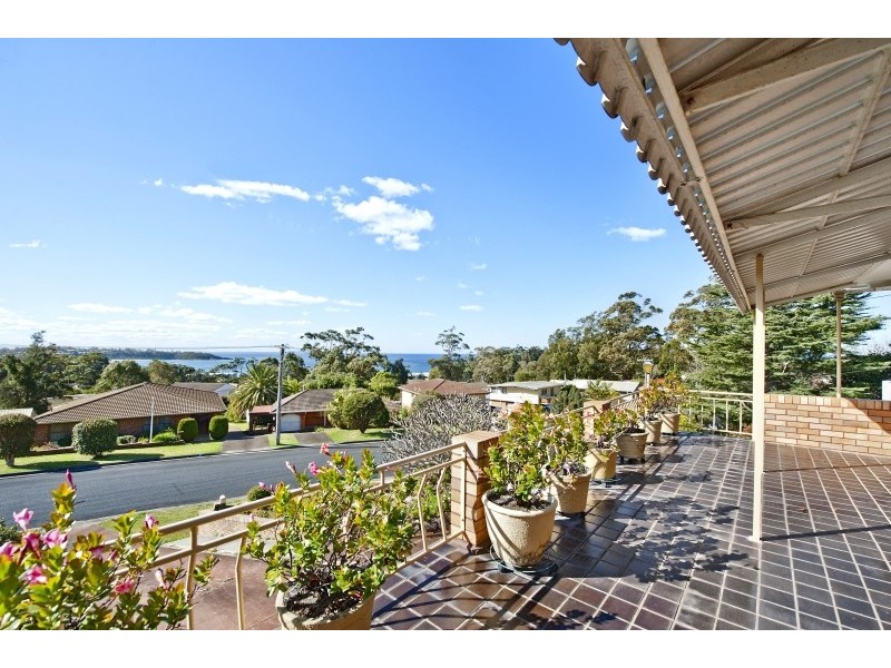 14 Seaview Street, Mollymook NSW 2539