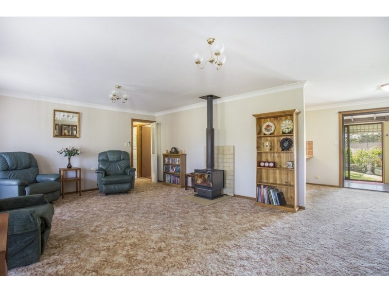 41 Leigh Crescent, Ulladulla NSW 2539