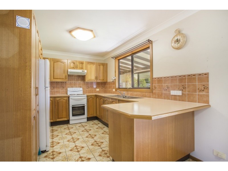 41 Leigh Crescent, Ulladulla NSW 2539