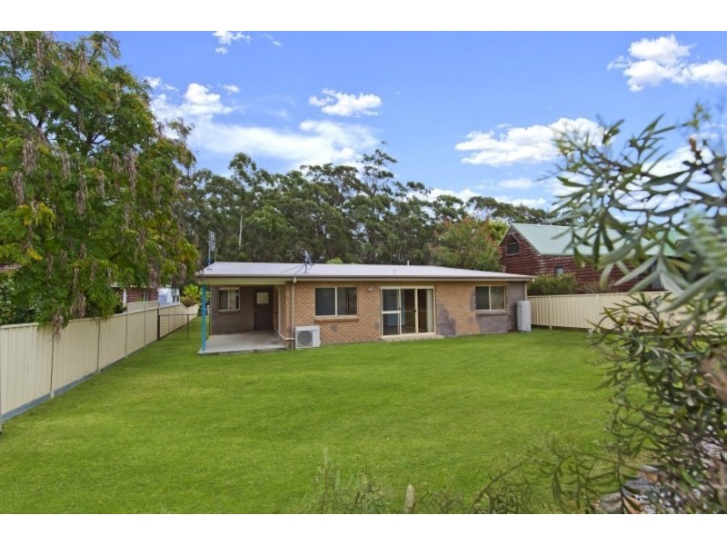 156 Leo Drive, Narrawallee NSW 2539