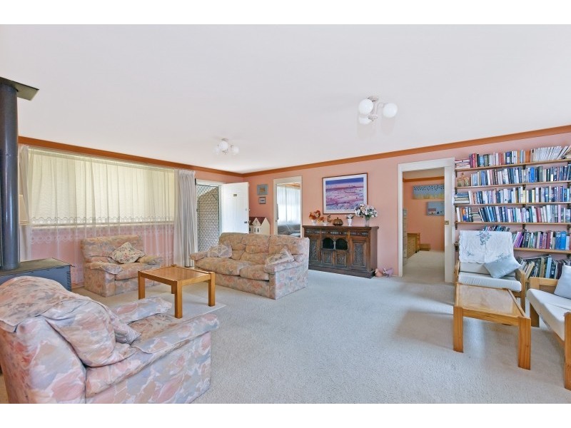 1 Periwinkle Place, Ulladulla NSW 2539