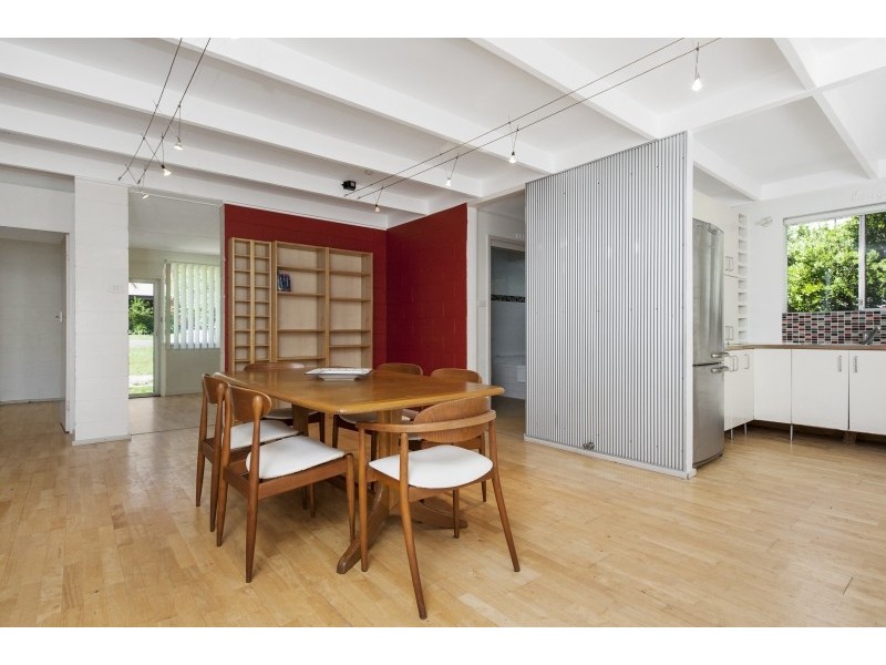 19 Dermal Street, Lake Tabourie NSW 2539