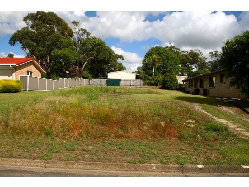 16 Driver Avenue, Mollymook NSW 2539