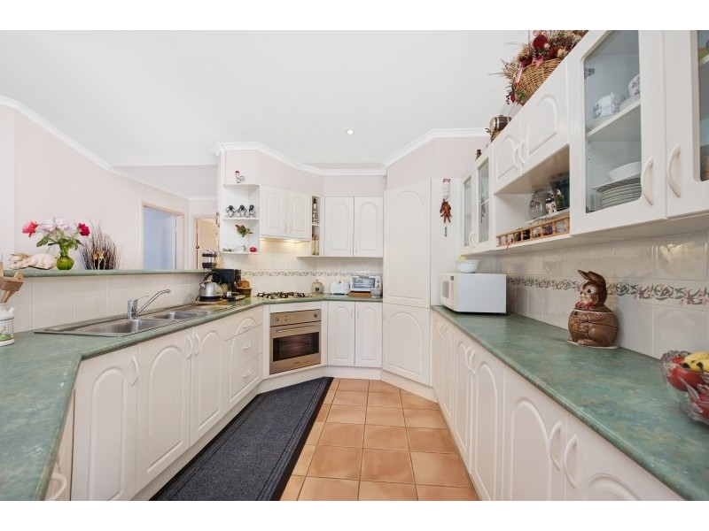12 Callemondah Close, Narrawallee NSW 2539
