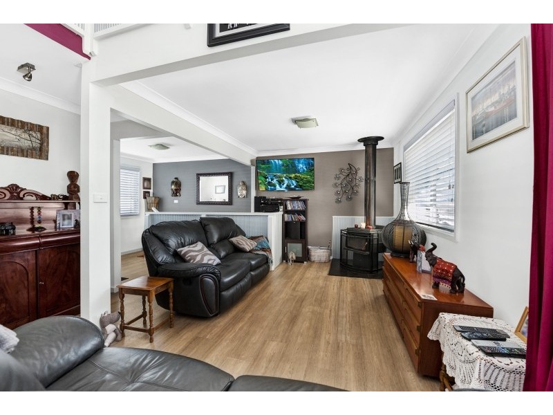 23 Linden Way, Mollymook NSW 2539