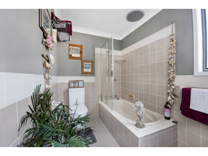 23 Linden Way, Mollymook NSW 2539