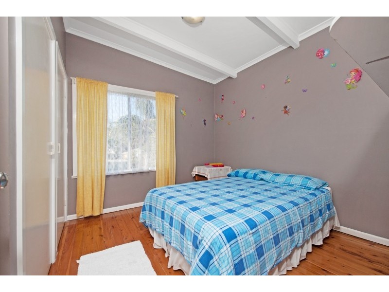 9 Venus Avenue, Lake Tabourie NSW 2539