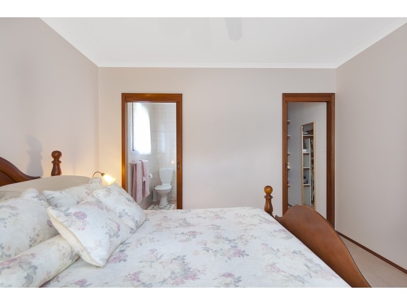 19 Sagittarius Way, Narrawallee NSW 2539