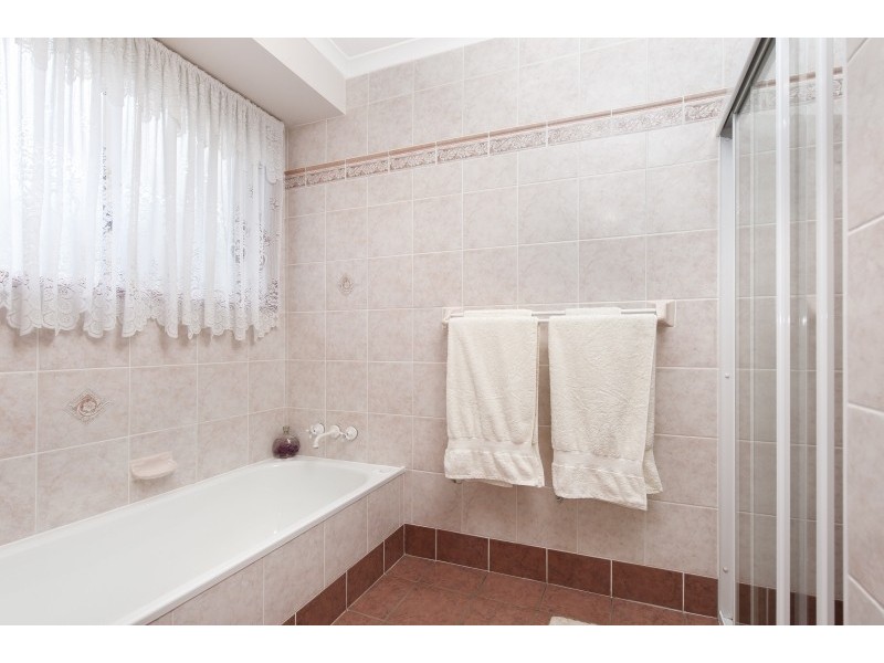 19 Sagittarius Way, Narrawallee NSW 2539