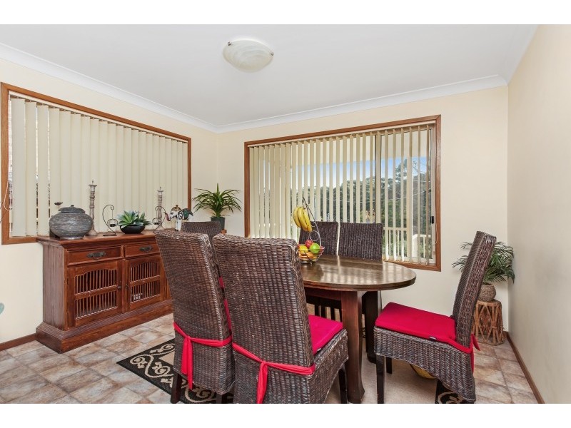 24 Bushland Avenue, Mollymook NSW 2539