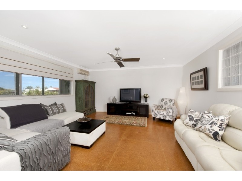 25 Martin Avenue, Ulladulla NSW 2539