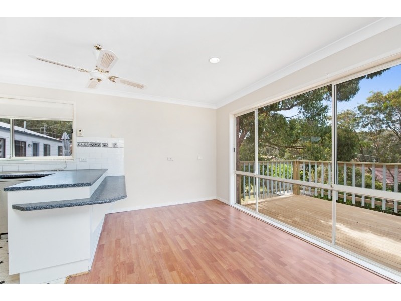 28 Treetops Crescent, Mollymook NSW 2539