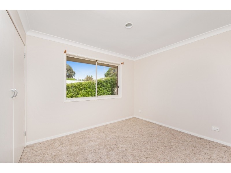 28 Treetops Crescent, Mollymook NSW 2539