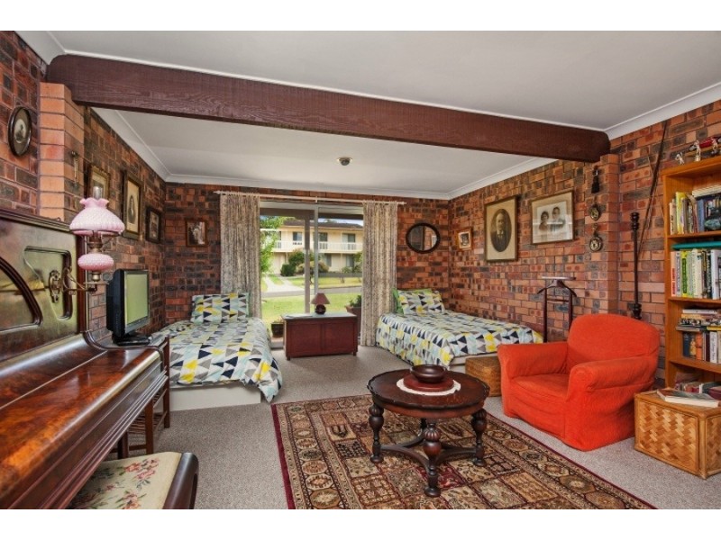 13 Manyana Drive, Manyana NSW 2539