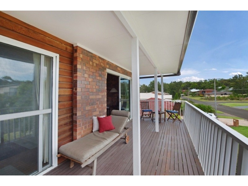 13 Manyana Drive, Manyana NSW 2539
