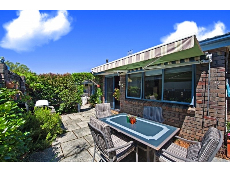 76A Carroll Avenue, Mollymook NSW 2539