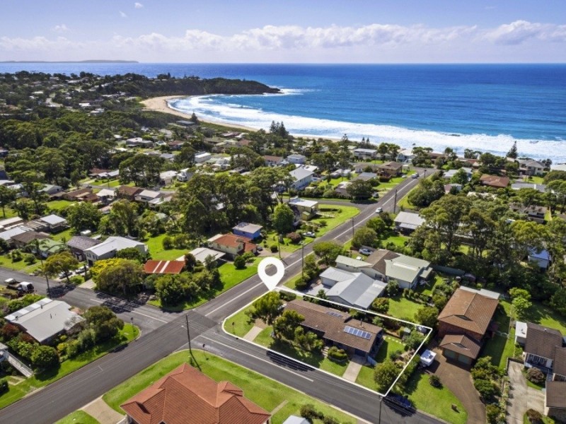 76A Carroll Avenue, Mollymook NSW 2539