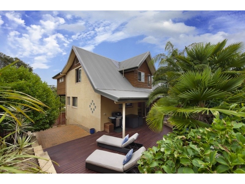 13 Blake Place, Narrawallee NSW 2539