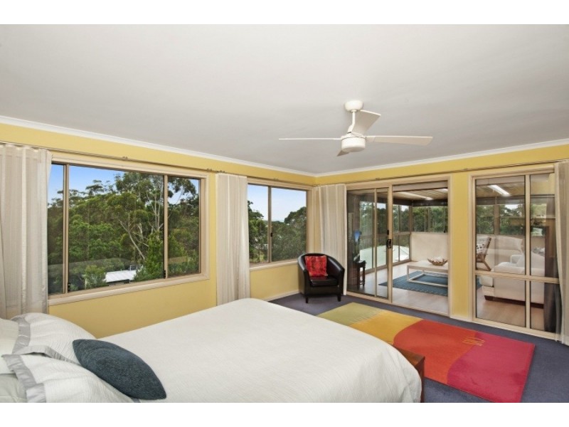 13 Blake Place, Narrawallee NSW 2539