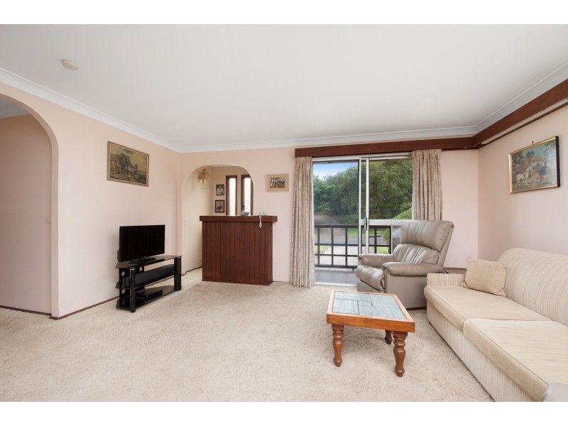 6 Pengana Crescent, Mollymook NSW 2539