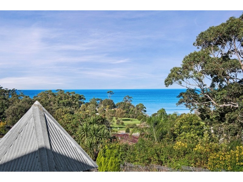 6 Princes Highway, Mollymook NSW 2539