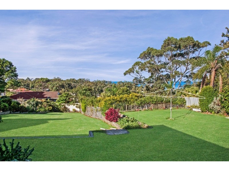 6 Princes Highway, Mollymook NSW 2539