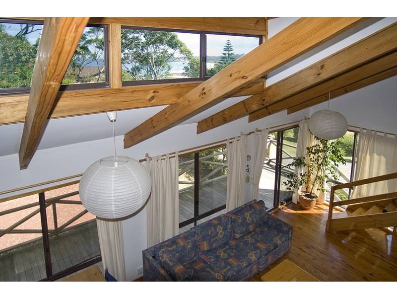 125 Mitchell Parade, Mollymook NSW 2539