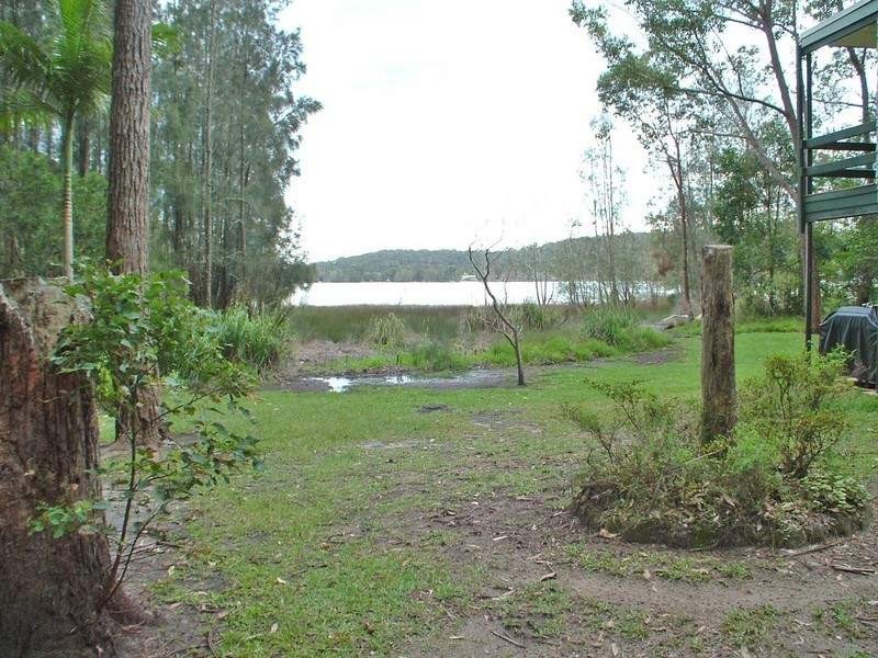 4 Wallaroy Drive, Burrill Lake NSW 2539
