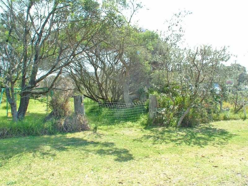 17-19 Princess Avenue South, Burrill Lake NSW 2539