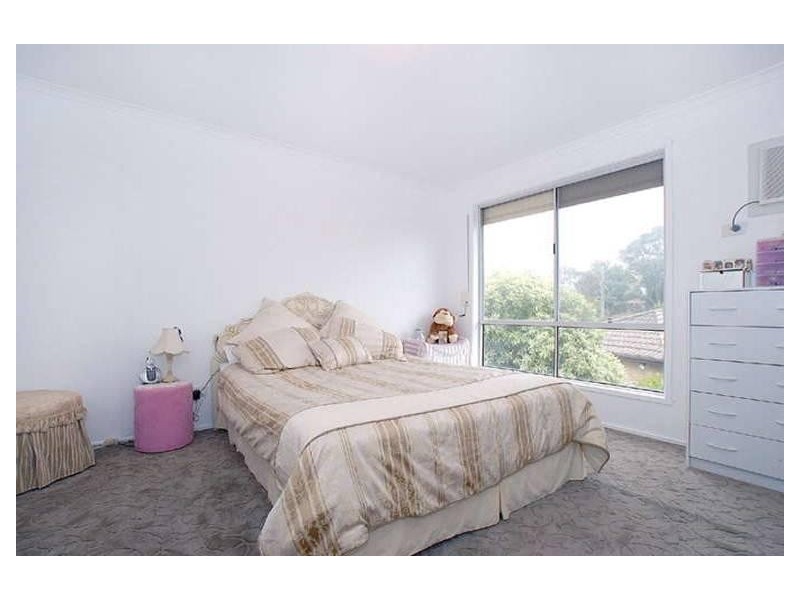 18 Birrong Ave, Noble Park VIC 3174