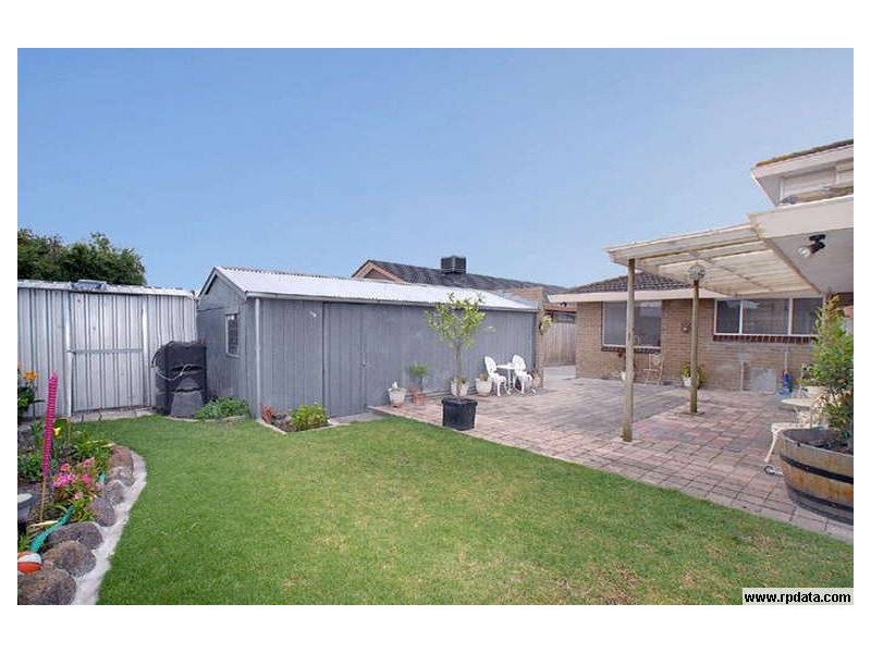 18 Birrong Ave, Noble Park VIC 3174