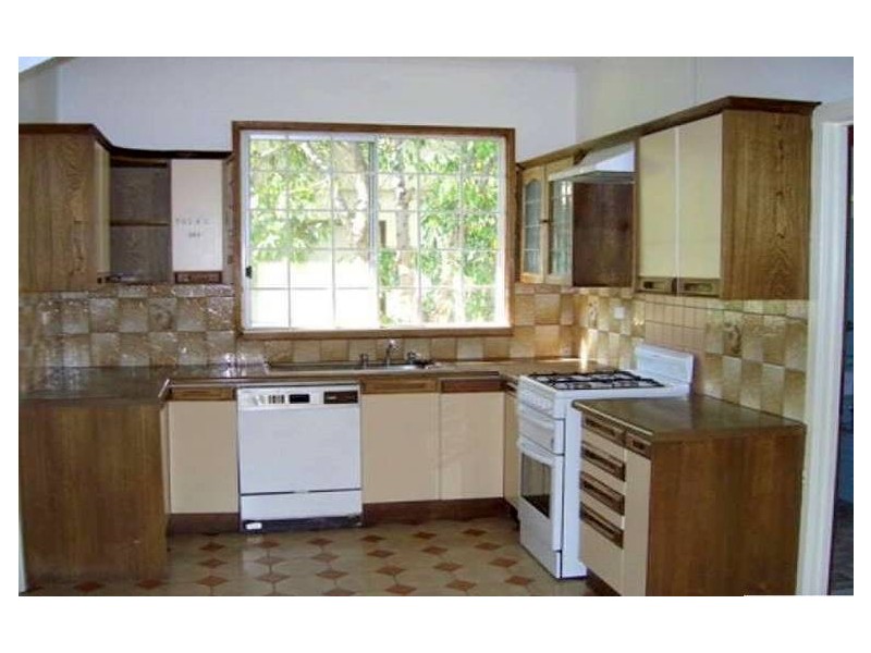 74 Jesson Cres, Dandenong VIC 3175